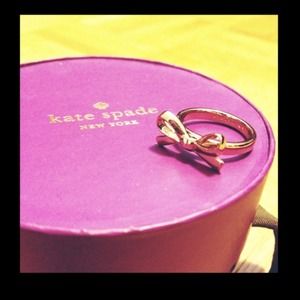*SOLD* Kate Spade Rose Gold Skinny Bow Ring