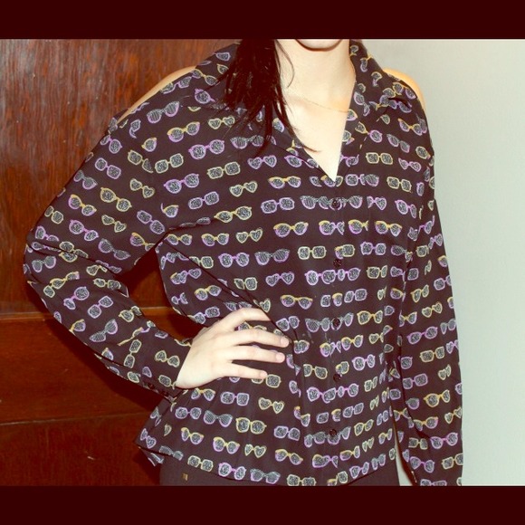 Sunglasses Patterned Blouse