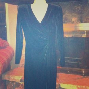 Long black velvet dress. Size 6