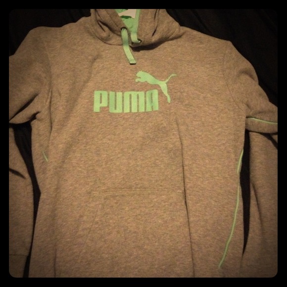 Super cute puma hoodie