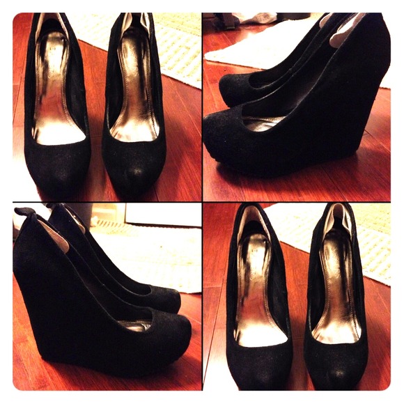 Black Suede Wedges