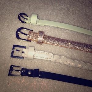 Bundled. 🎁Four Thin Accent Belts.