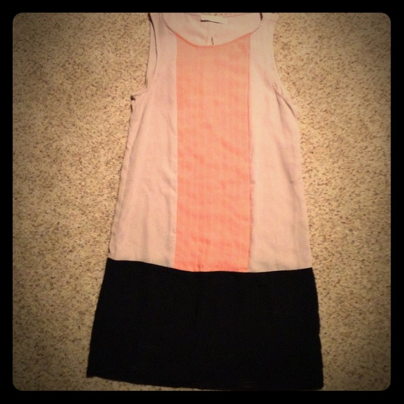 Mod Dress adorable! New! No tags