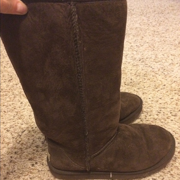 Brown Uggs