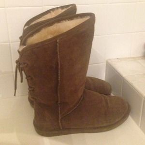 Bearpaw fur boots