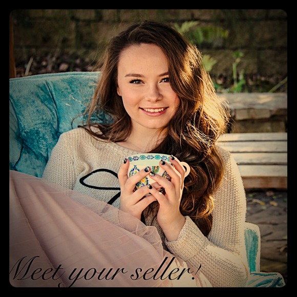 MEET YOUR SELLER 😘
