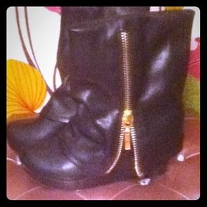 Cuffed, Black, Boots, with Gold zipper!