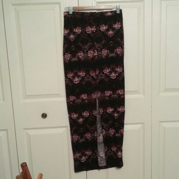 silence + noise maxi skirt