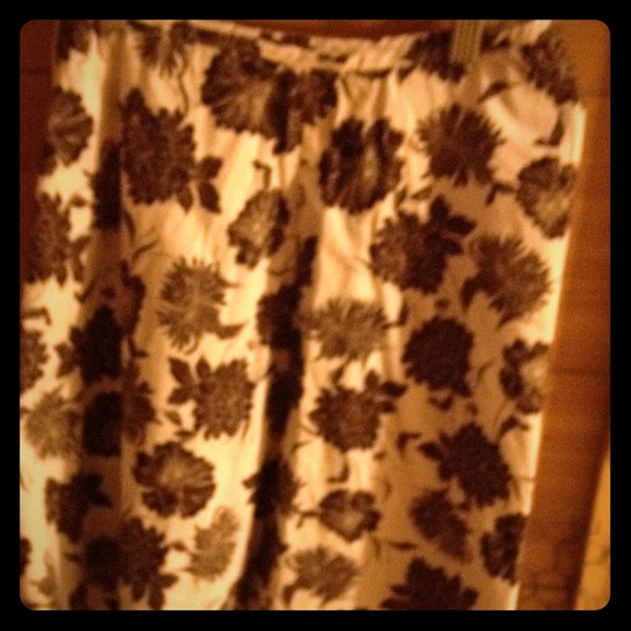 Skirt - Picture 1 of 1