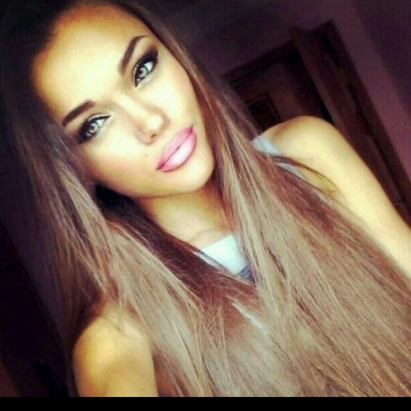 Beautiful Light Brown Doll Lace Front Wig 22-24 in