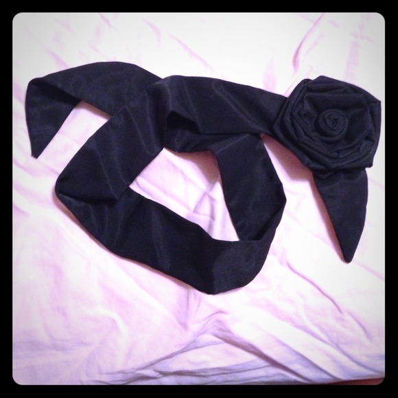 SOLD Anthropologie navy flower ribbon belt