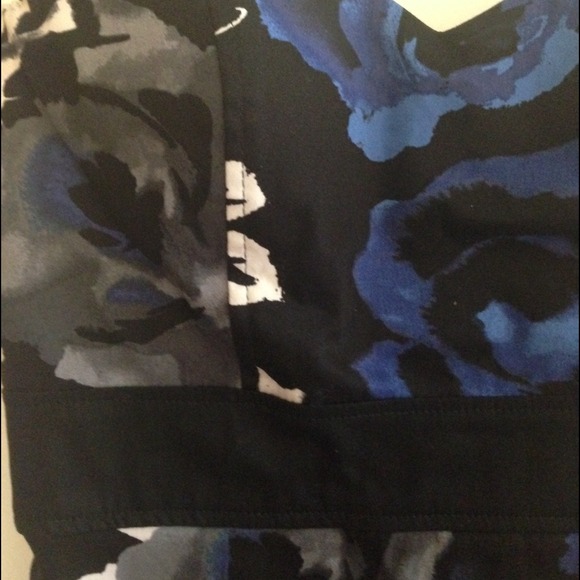 Blue/black dress - Picture 3 of 4