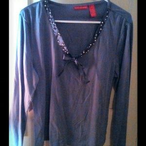 "P"Periwinkle with pearls.