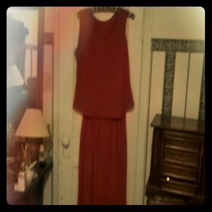 Gorgeous red three piece dress **Host Pick**!!!
