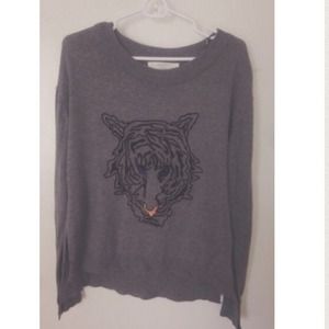 tiger knit / sweater 🍹