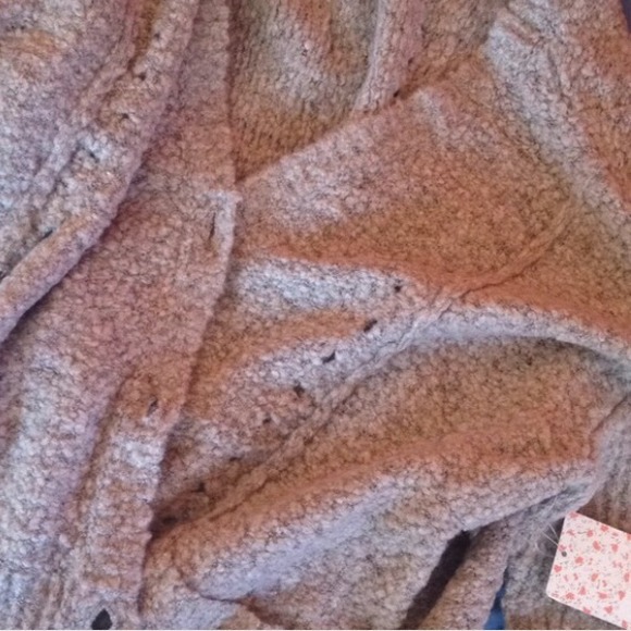 Free People Sweater - Picture 3 of 4