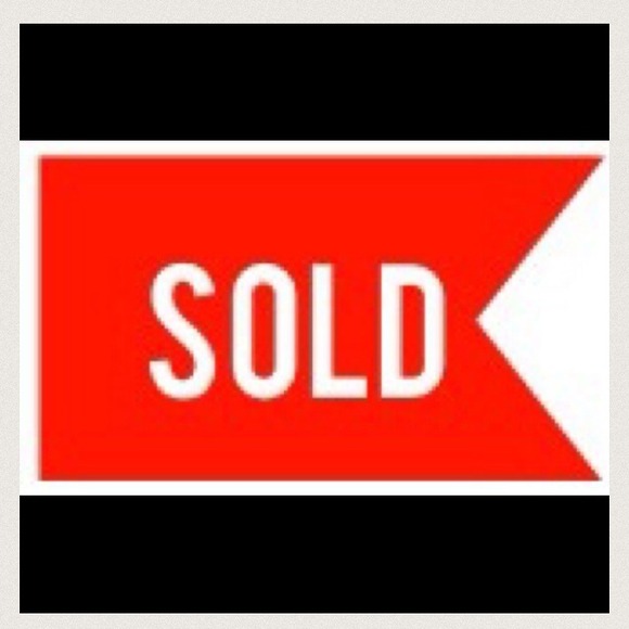 Tops - 🌺🌺SOLD🌺🌺.   💙RHINESTONE BLUE TANK TOP💙