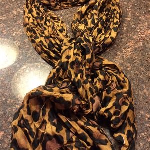Leopard pashmina silk scarf