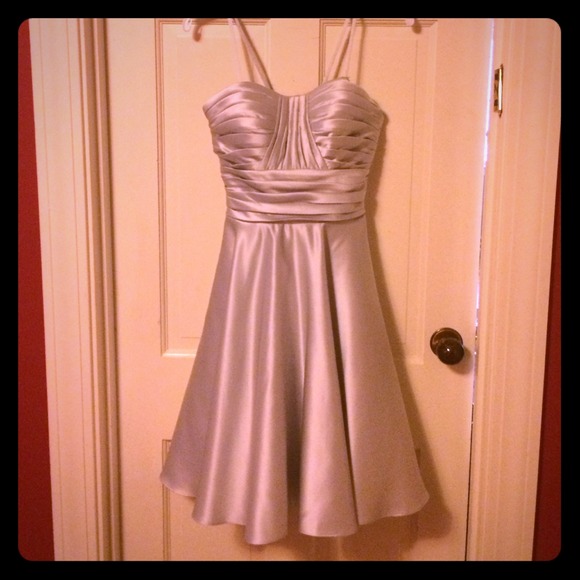 Size 8 never worn bridesmaid/prom dress