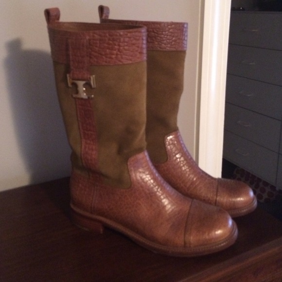 Tory Burch size 8 never worn boots