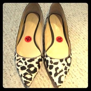 📛SOLD ON EBAY📛 İvanka Trump flats size 10