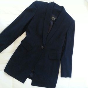 Dana Buchman suit