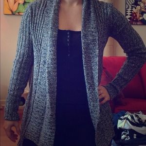 Long sleeve gray Express sweater