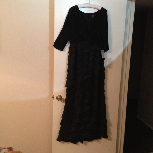 Long evening gown by Adrianna Papell