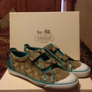 Coach shoes size 8.5