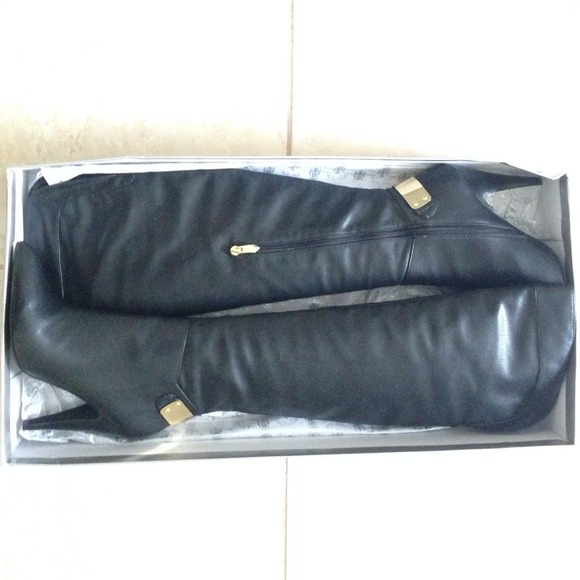 Fergie Shoes - Fergie Rich Over The Knee Dress Boots! Fergie Shoes - Fergie Rich Over The Knee Dress Boots!