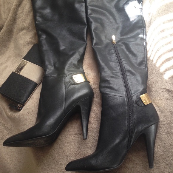 Fergie Shoes - Fergie Rich Over The Knee Dress Boots! Fergie Shoes - Fergie Rich Over The Knee Dress Boots!
