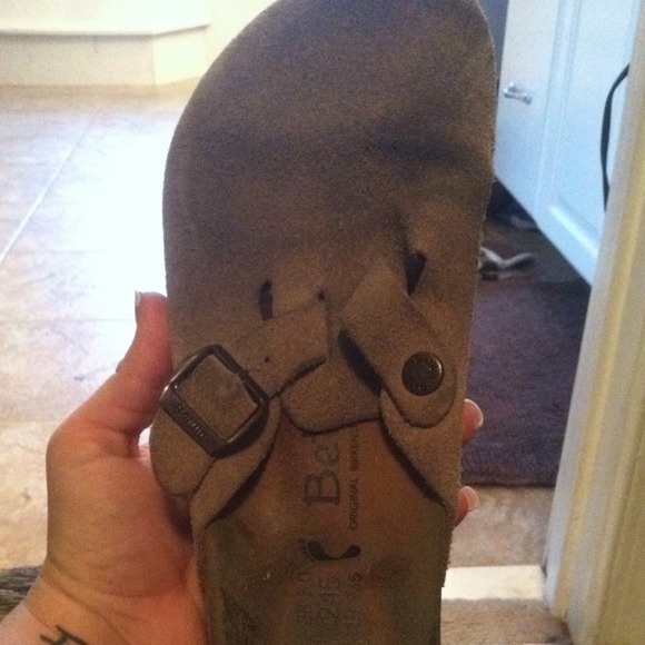 Betula tan clogs