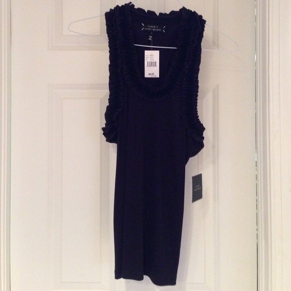 Robert Rodriguez tank - Picture 1 of 4