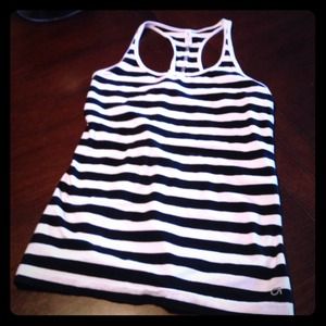 Gap Fit -black and white stripe- racer back tank