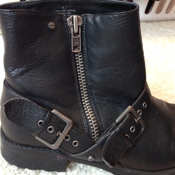 Price Reduced!! Ankle Boots