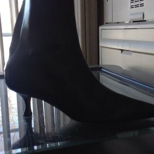 Manolo Blahnik - 38 1/2 Black boots. (Never worn)