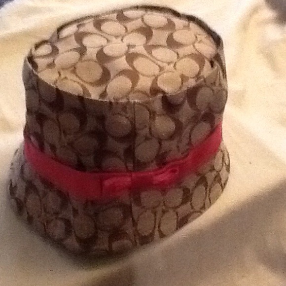 CLEARANCE ITEM Authentic Coach Bucket Hat