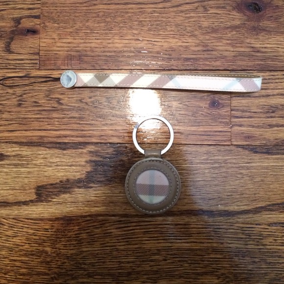 Burberry Keychain set