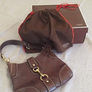 Coach Leather Hobo with original box and dust bag