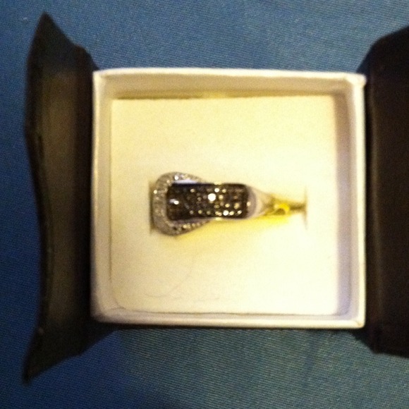 Buckle Ring