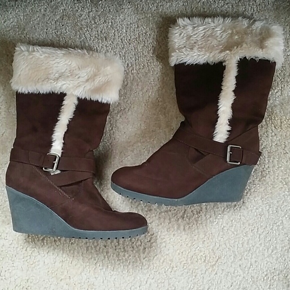 Brown Sherling boots