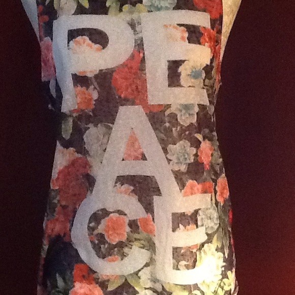 Issi,Medium,Sleeveless,High/Low,PEACE&floral,Top - Picture 2 of 4
