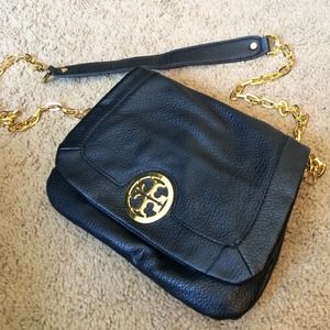 Black Cross Body