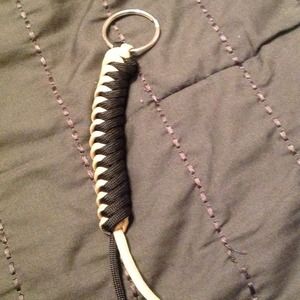 Survival key chain