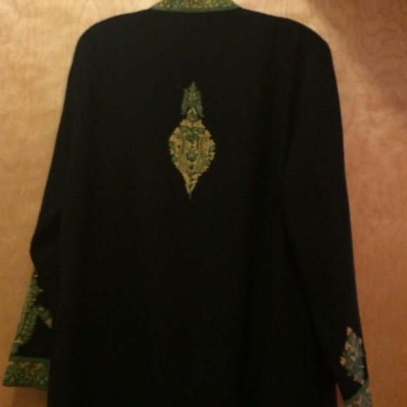 Coat - Picture 2 of 2