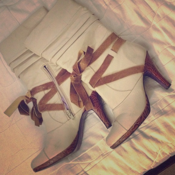 Kenzie Boots