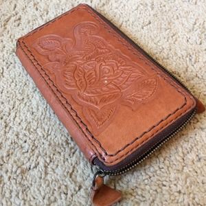 Lucky Brand leather clutch!