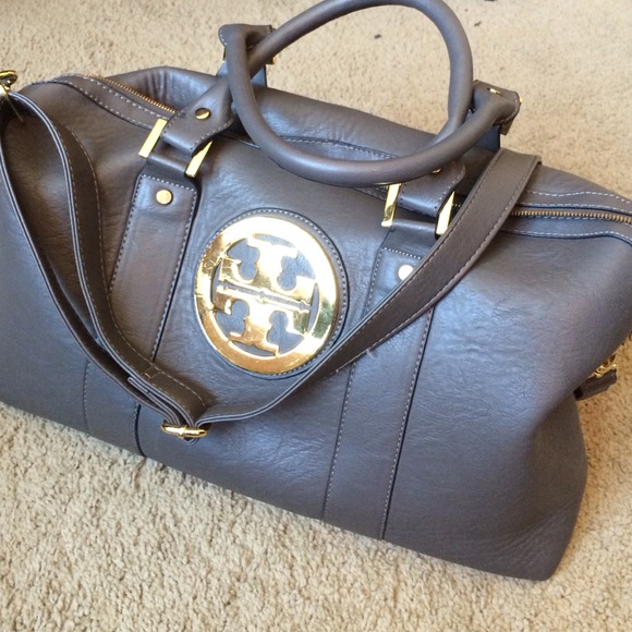 Grey small duffle bag!