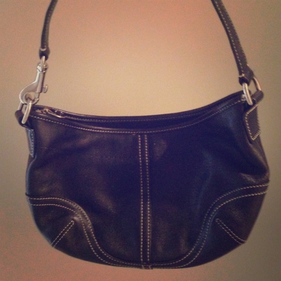 Authentic Coach clutch with strap