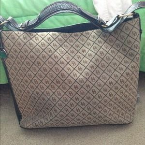 Authentic Dooney & Bourke slouch bag
